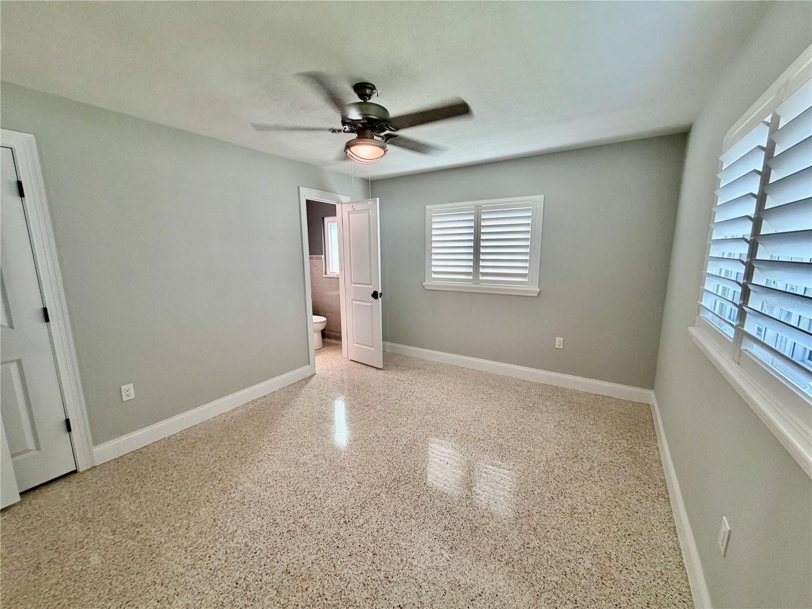 17045 Dolphin Dr Property Photo 30