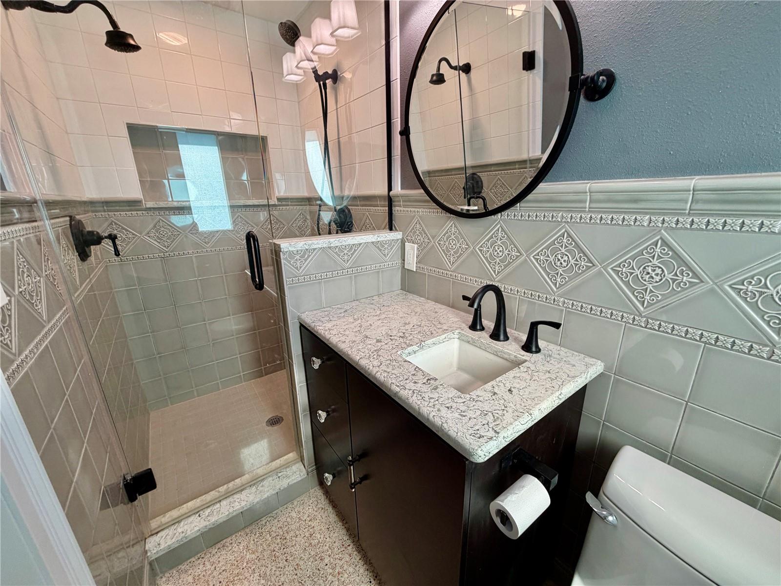17045 Dolphin Dr Property Photo 31