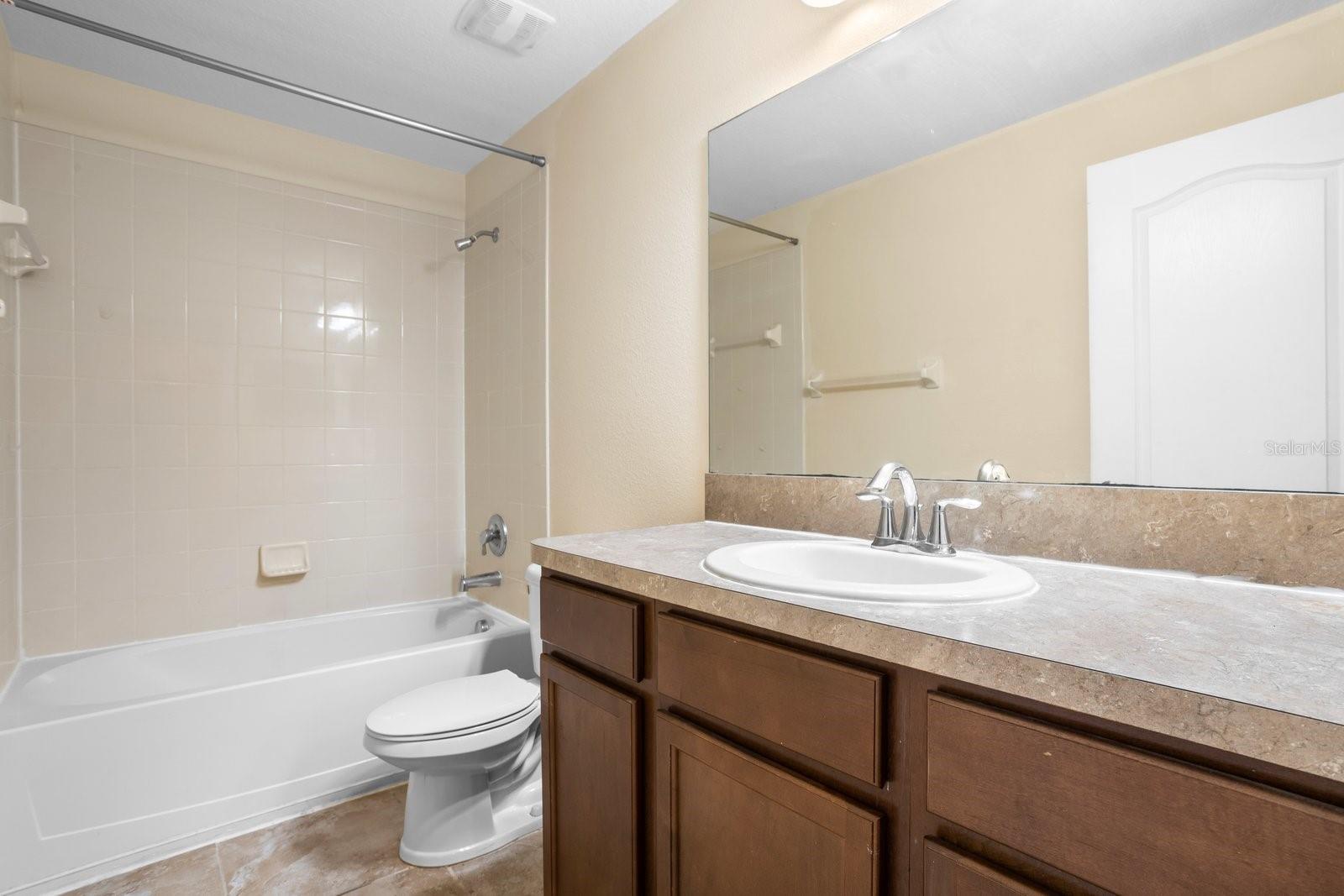 2044 Hawks View Dr Property Photo 22