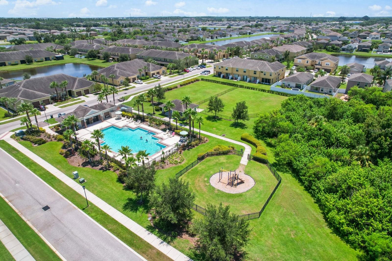 2044 Hawks View Dr Property Photo 32