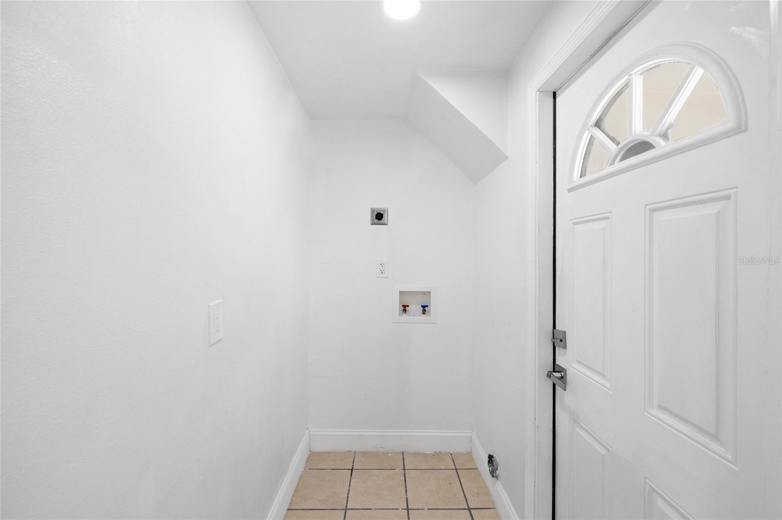 8309 Dasa Pl Property Photo 20