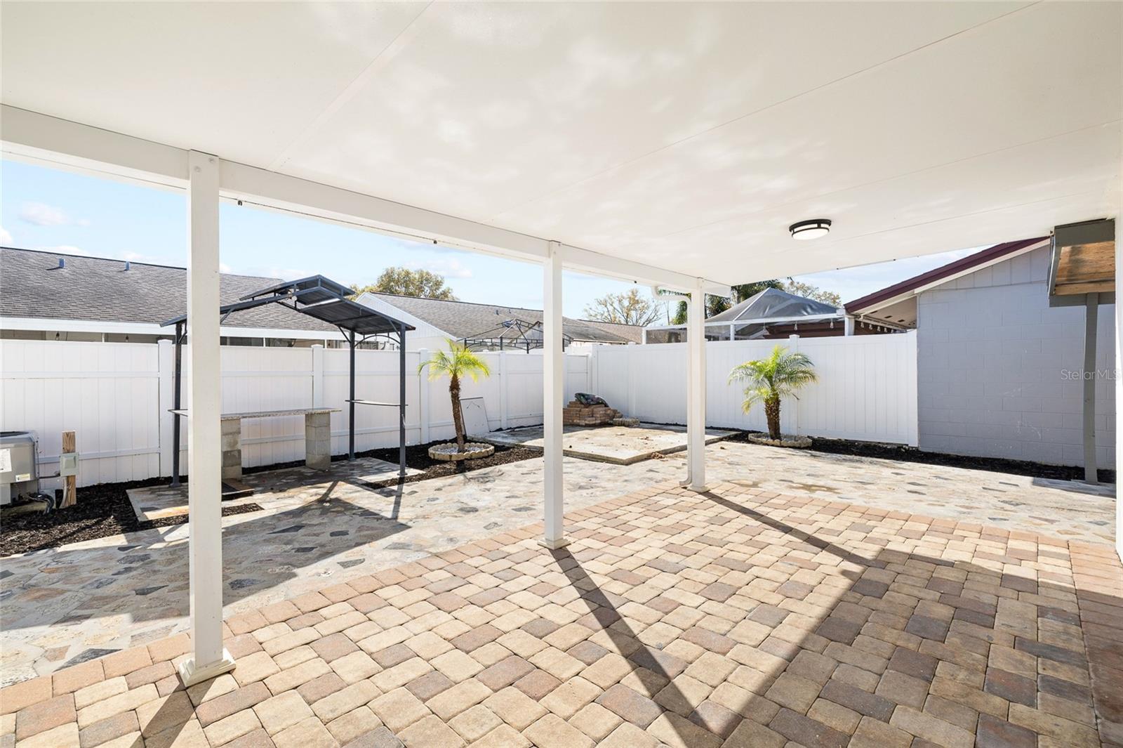 8309 Dasa Pl Property Photo 23