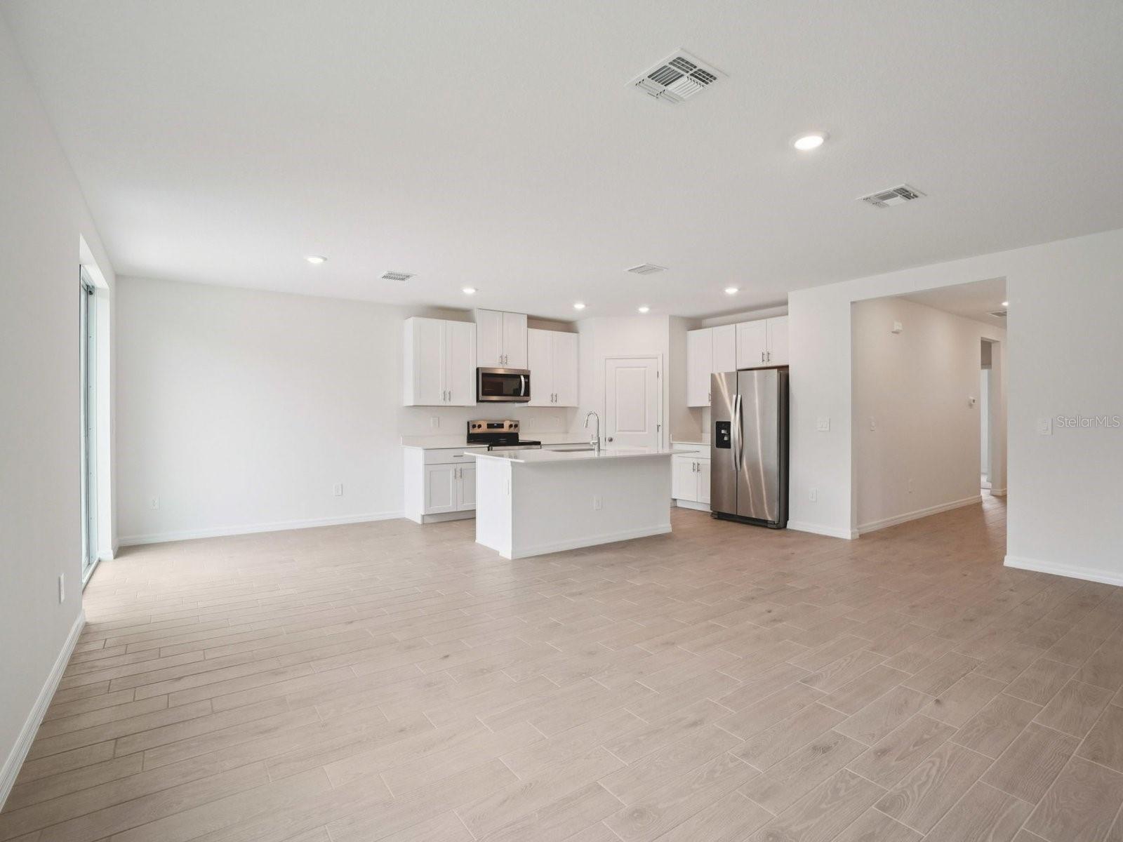 7734 Satterfield Ter Property Photo 3