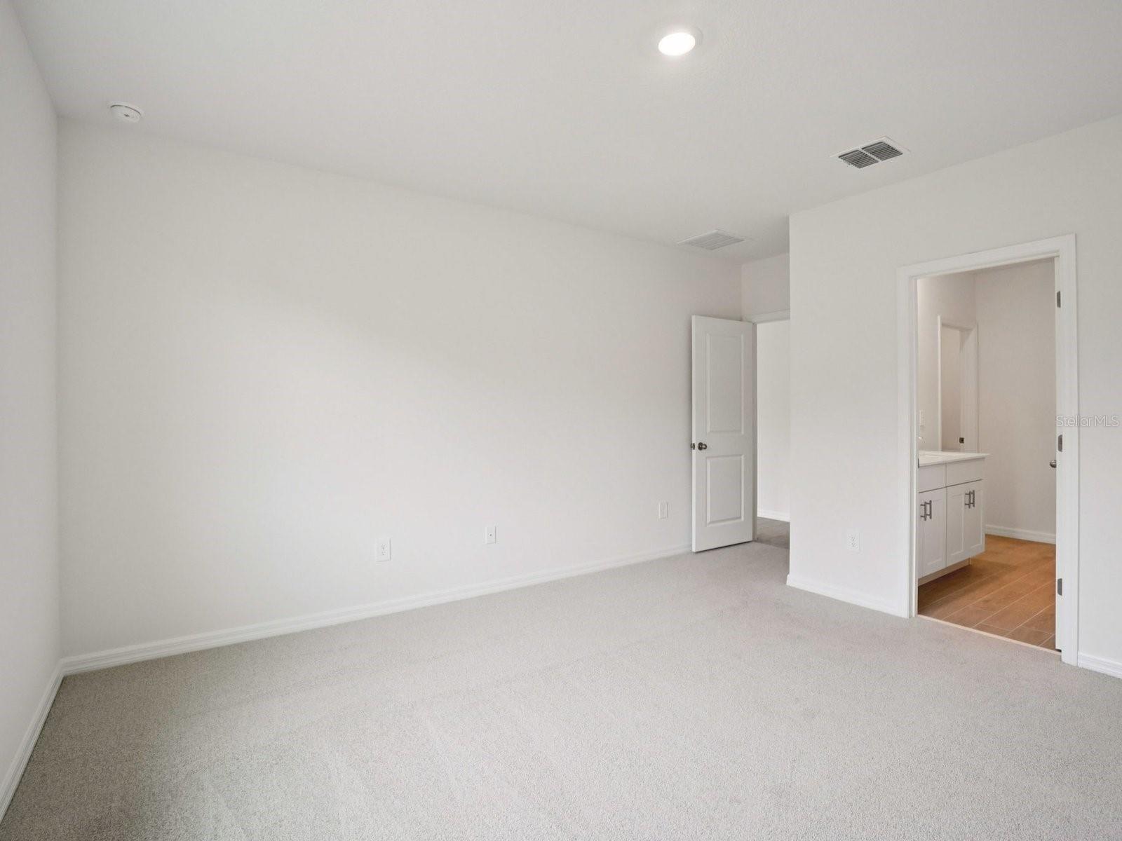 7734 Satterfield Ter Property Photo 10