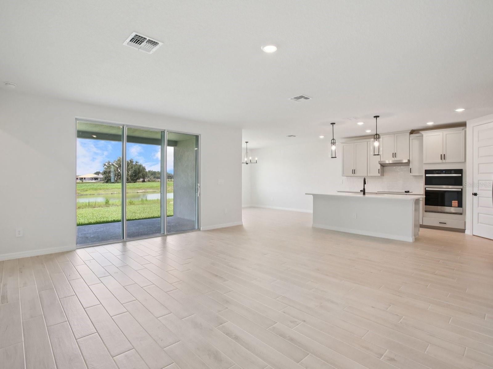 11437 Starling Song Pl Property Photo 2