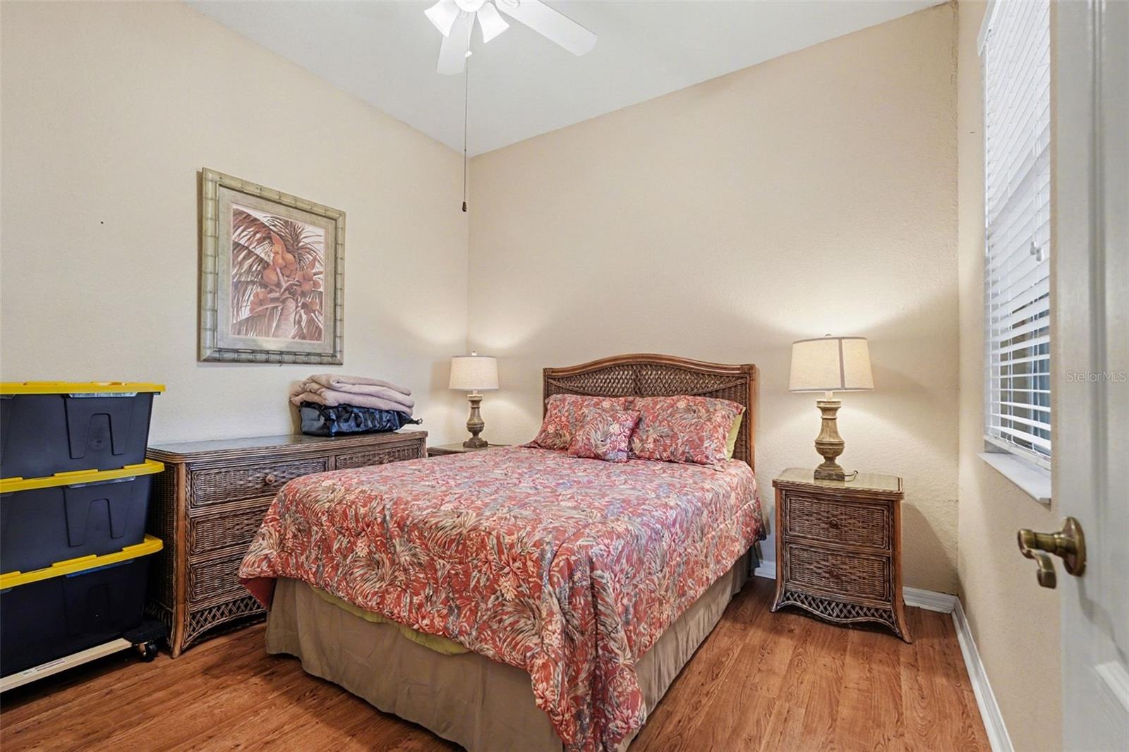 918 Regal Manor Way Property Photo 15