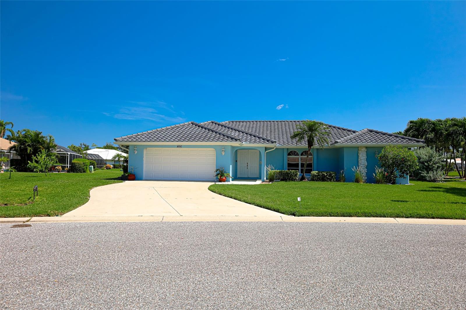 1690 Waxwing Ct Property Photo 1
