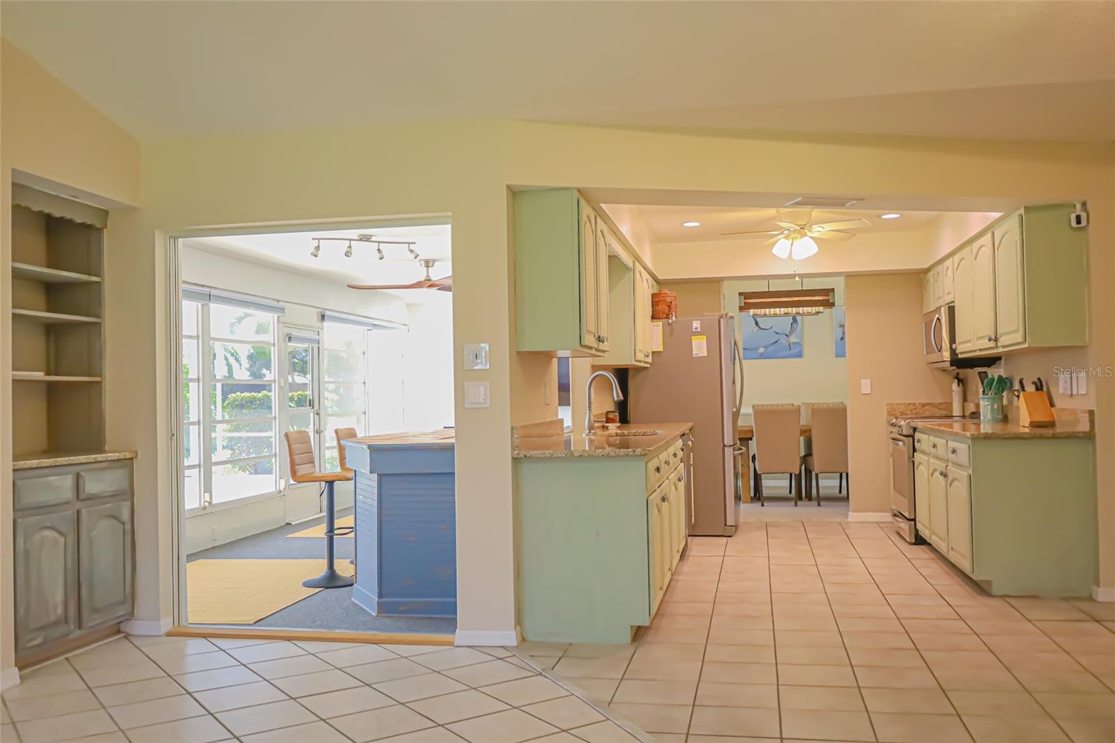 1690 Waxwing Ct Property Photo 20