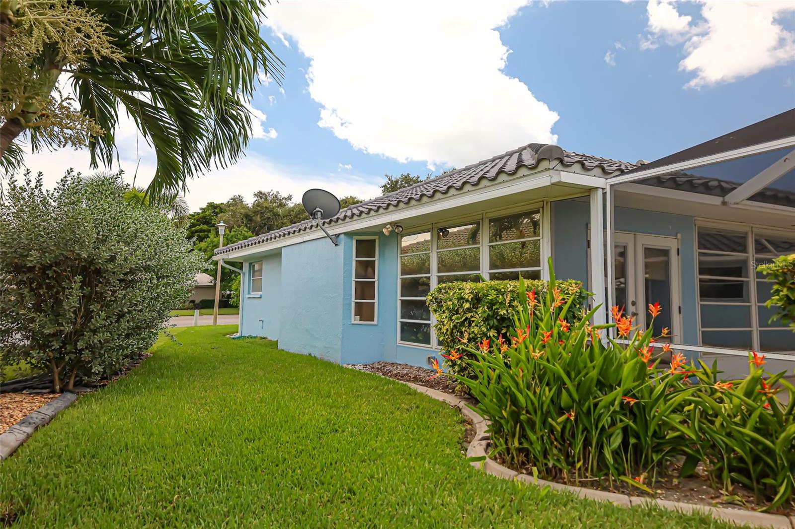 1690 Waxwing Ct Property Photo 35