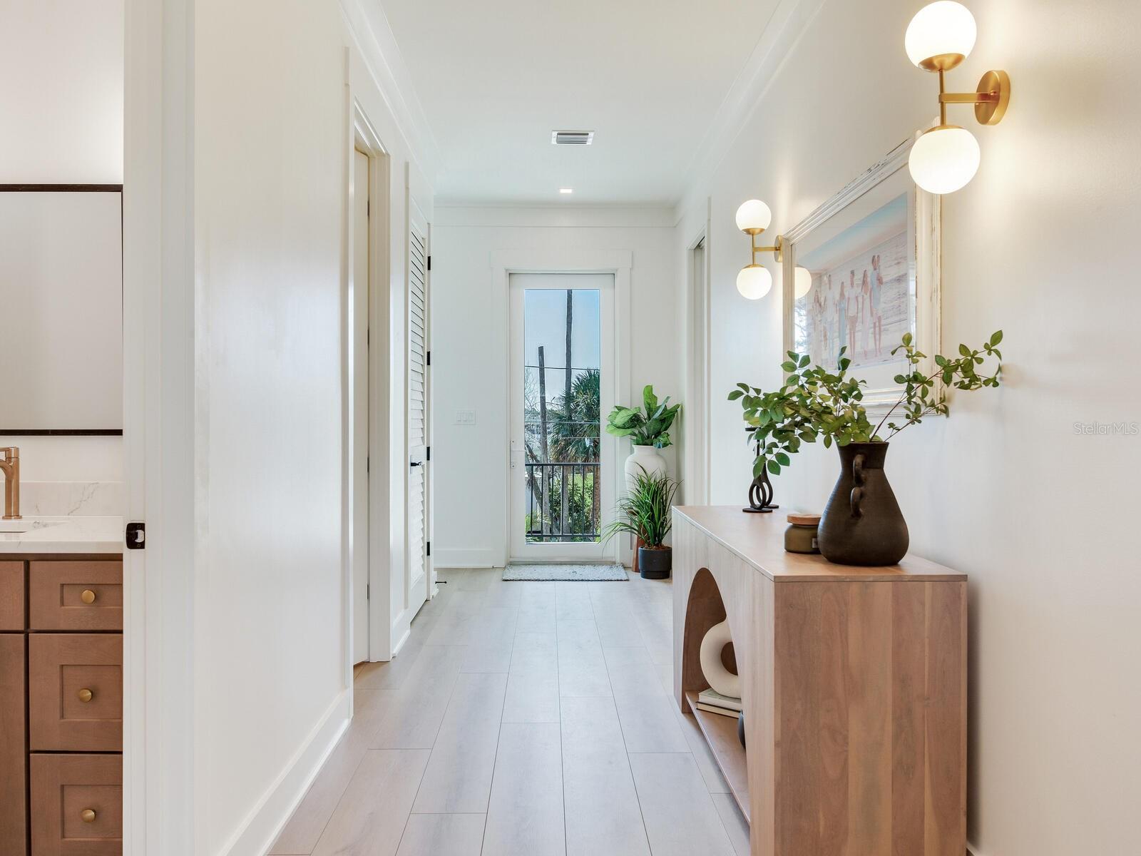 17030 Dolphin Dr Property Photo 9