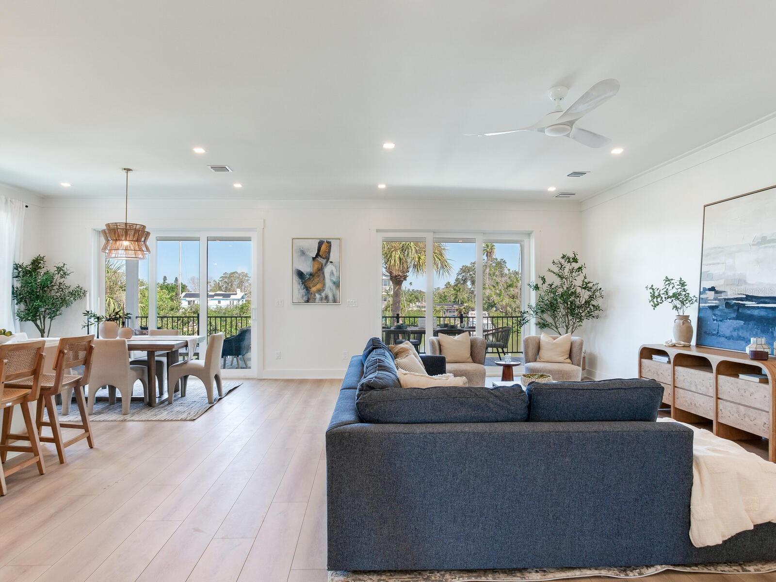 17030 Dolphin Dr Property Photo 11