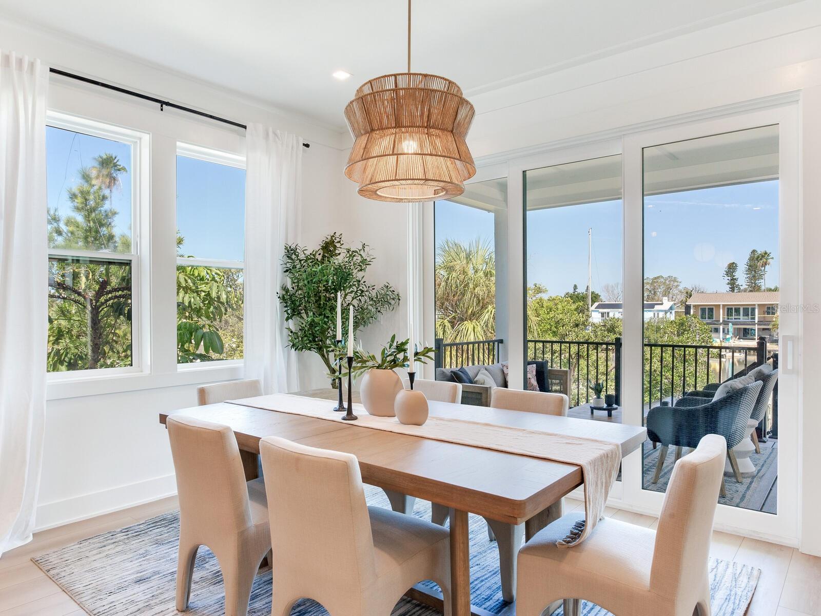 17030 Dolphin Dr Property Photo 21