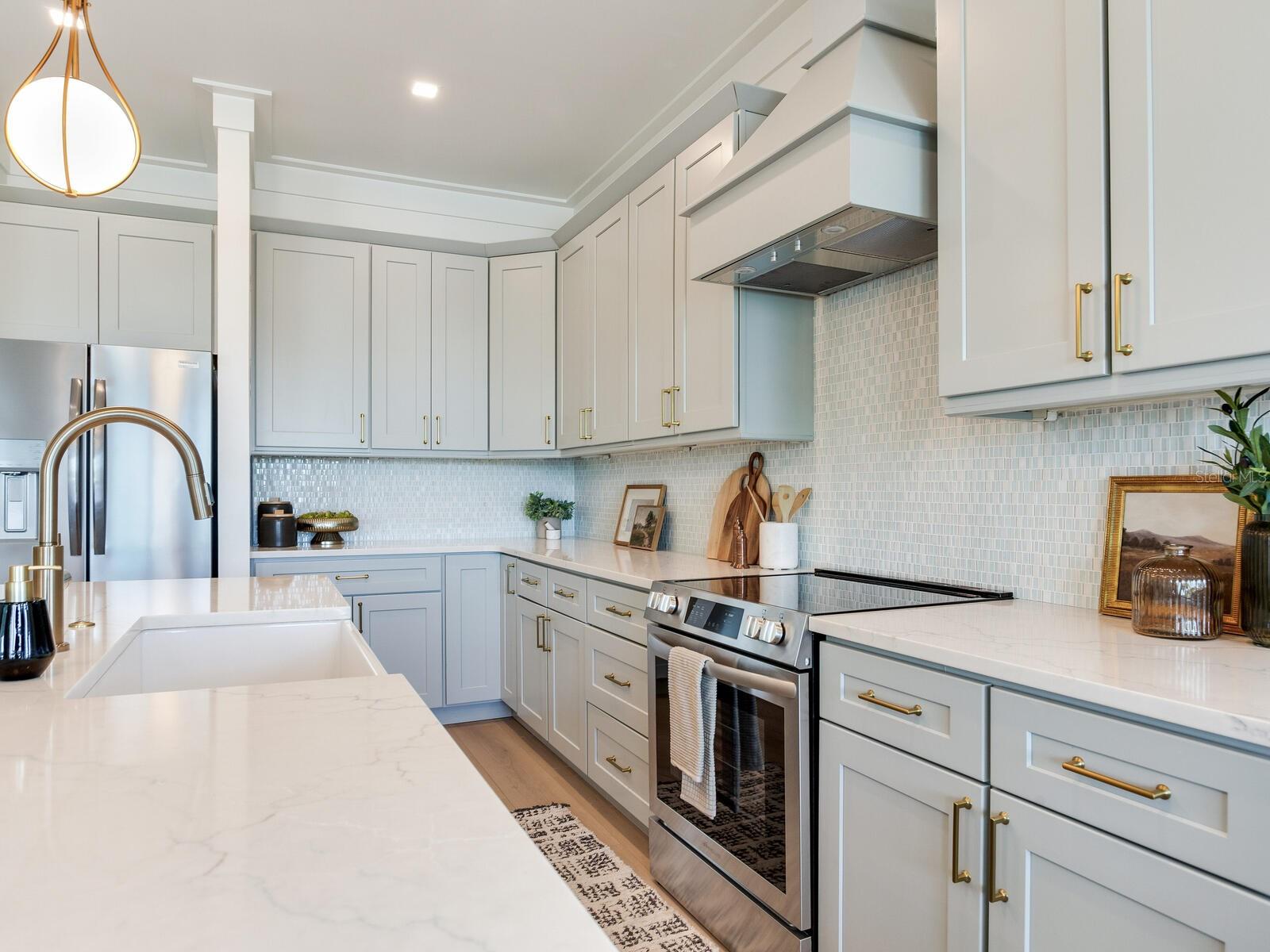 17030 Dolphin Dr Property Photo 27