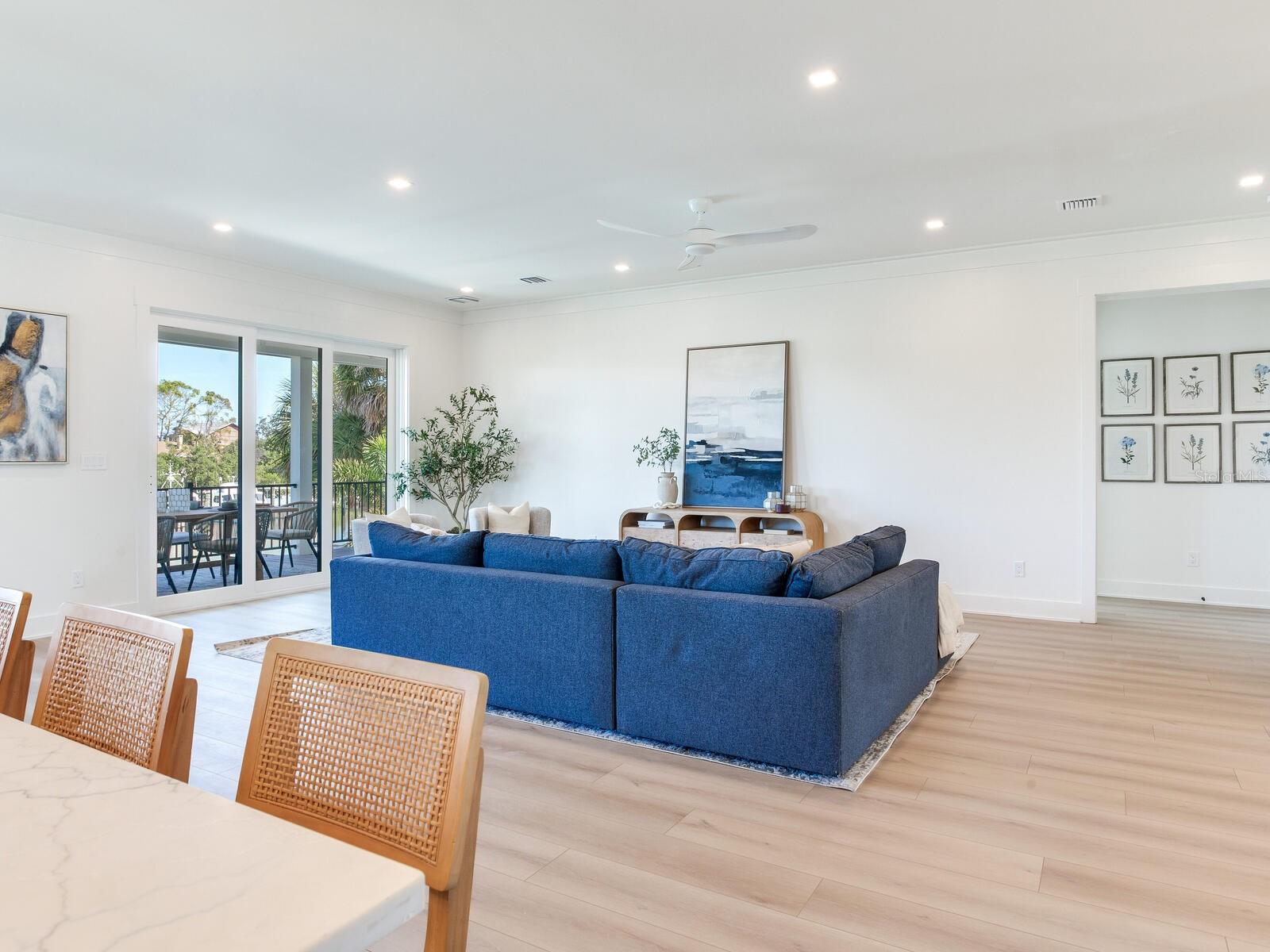 17030 Dolphin Dr Property Photo 34