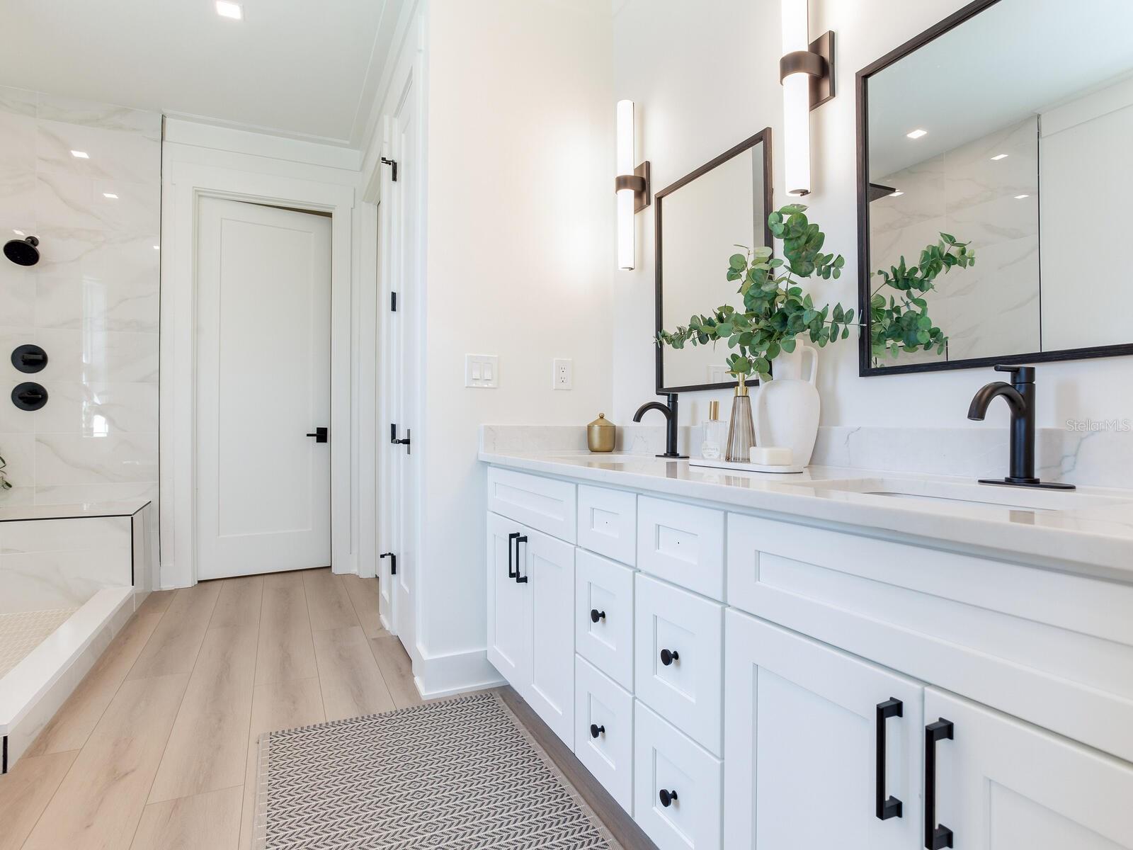 17030 Dolphin Dr Property Photo 40