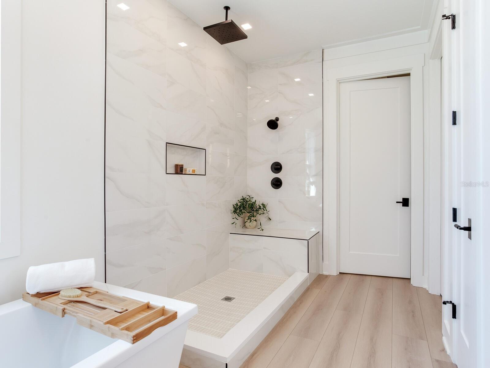 17030 Dolphin Dr Property Photo 41