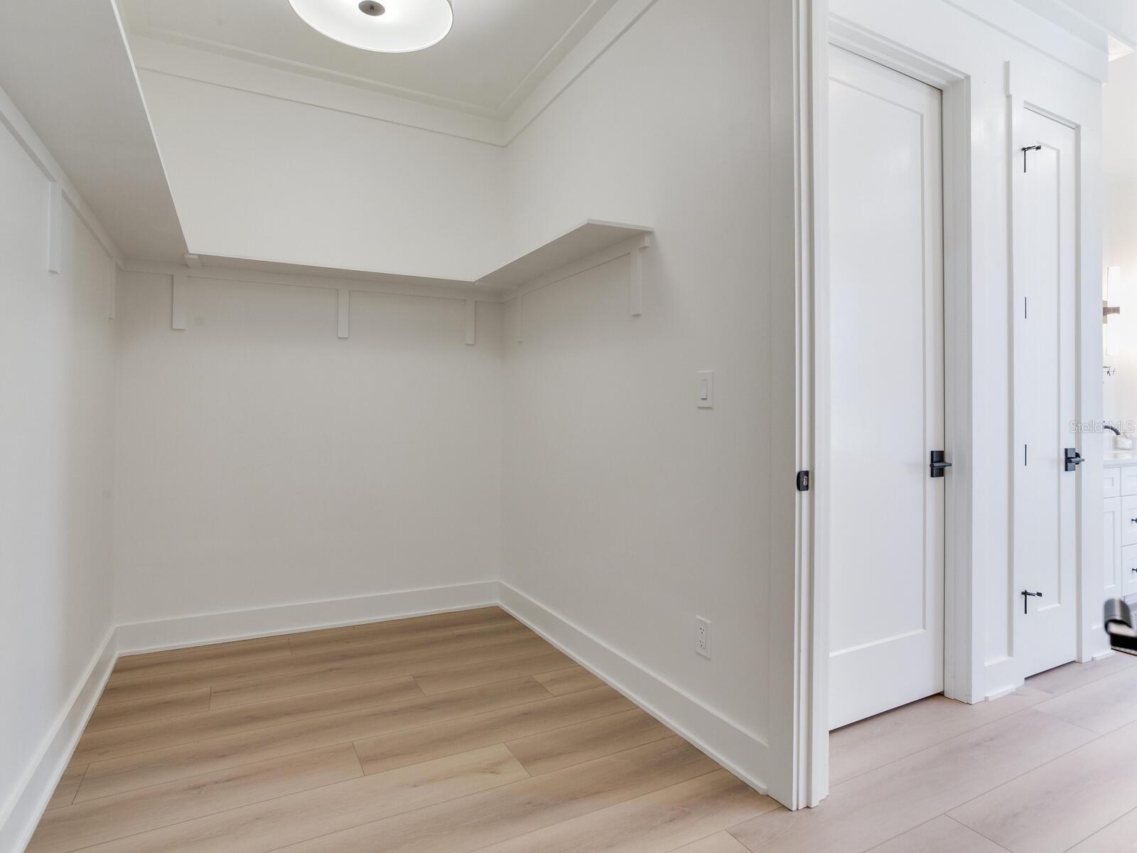 17030 Dolphin Dr Property Photo 44