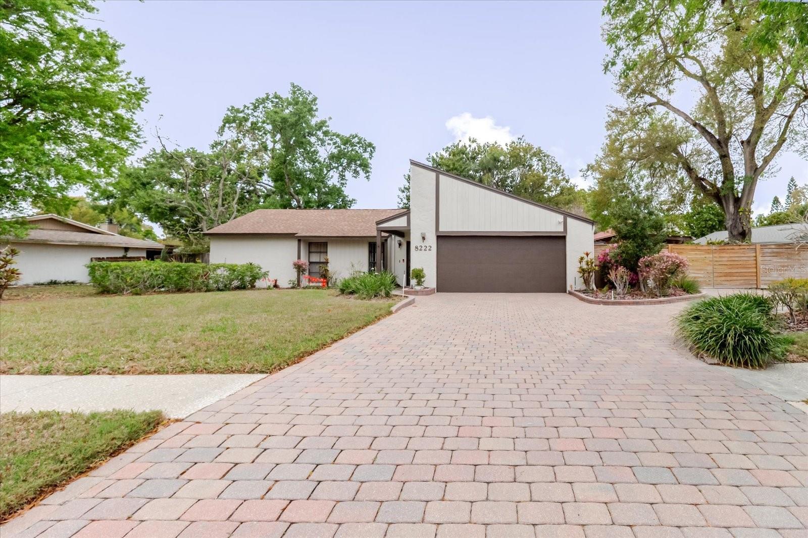 8222 La Serena Dr Property Photo 1