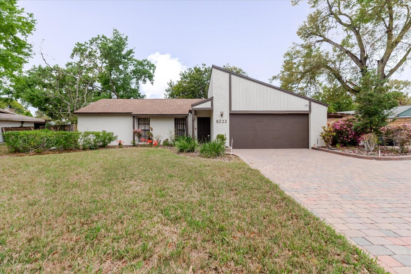 8222 La Serena Dr Property Photo 4