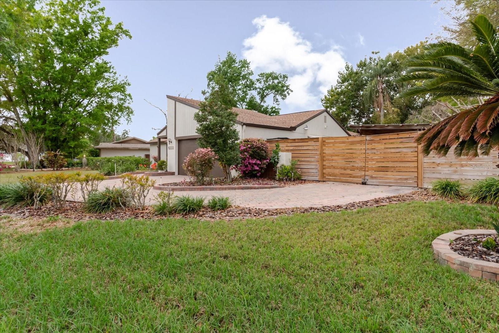 8222 La Serena Dr Property Photo 6