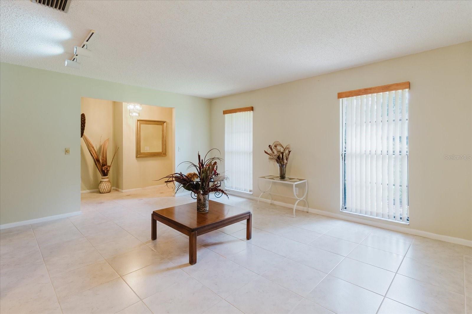 8222 La Serena Dr Property Photo 12