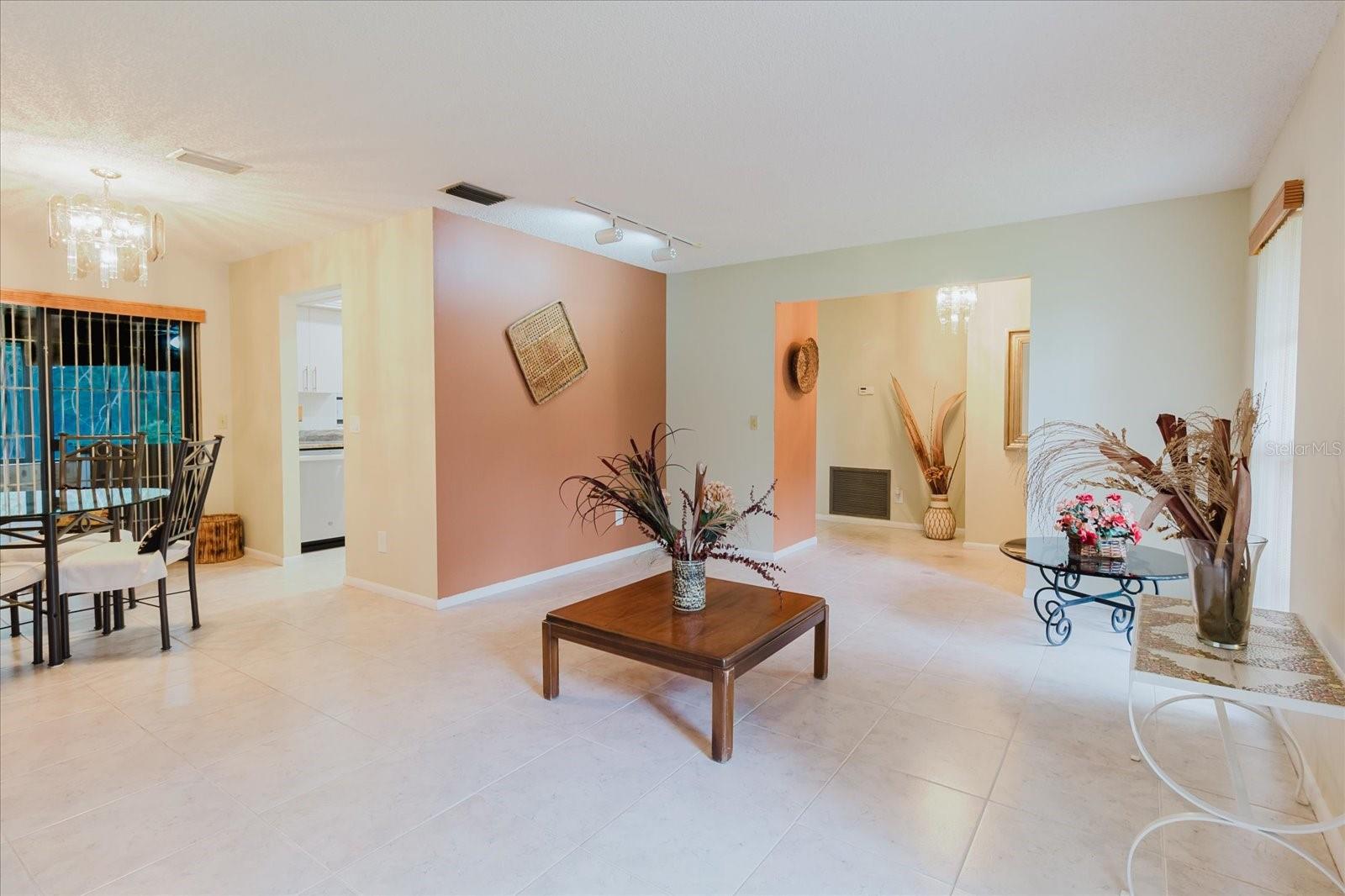 8222 La Serena Dr Property Photo 20