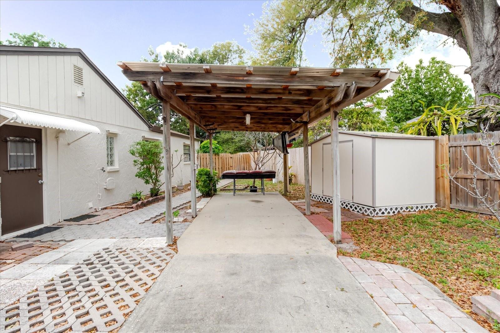 8222 La Serena Dr Property Photo 82