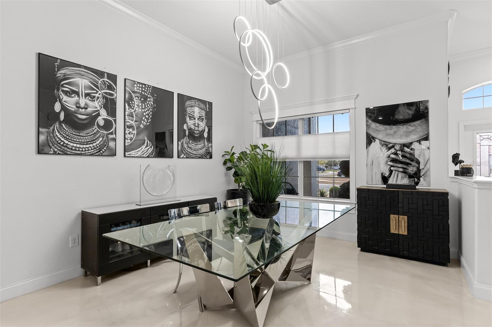 TB8484931 Property Photo 6