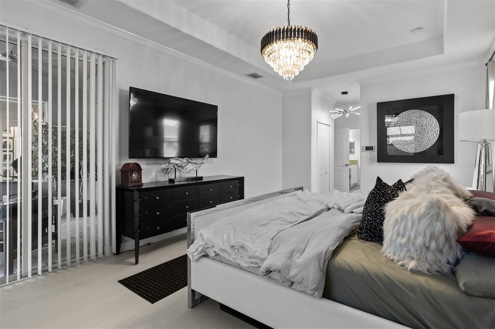 TB8484931 Property Photo 11