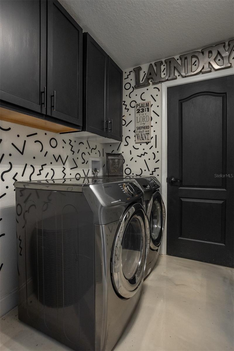 TB8484931 Property Photo 41