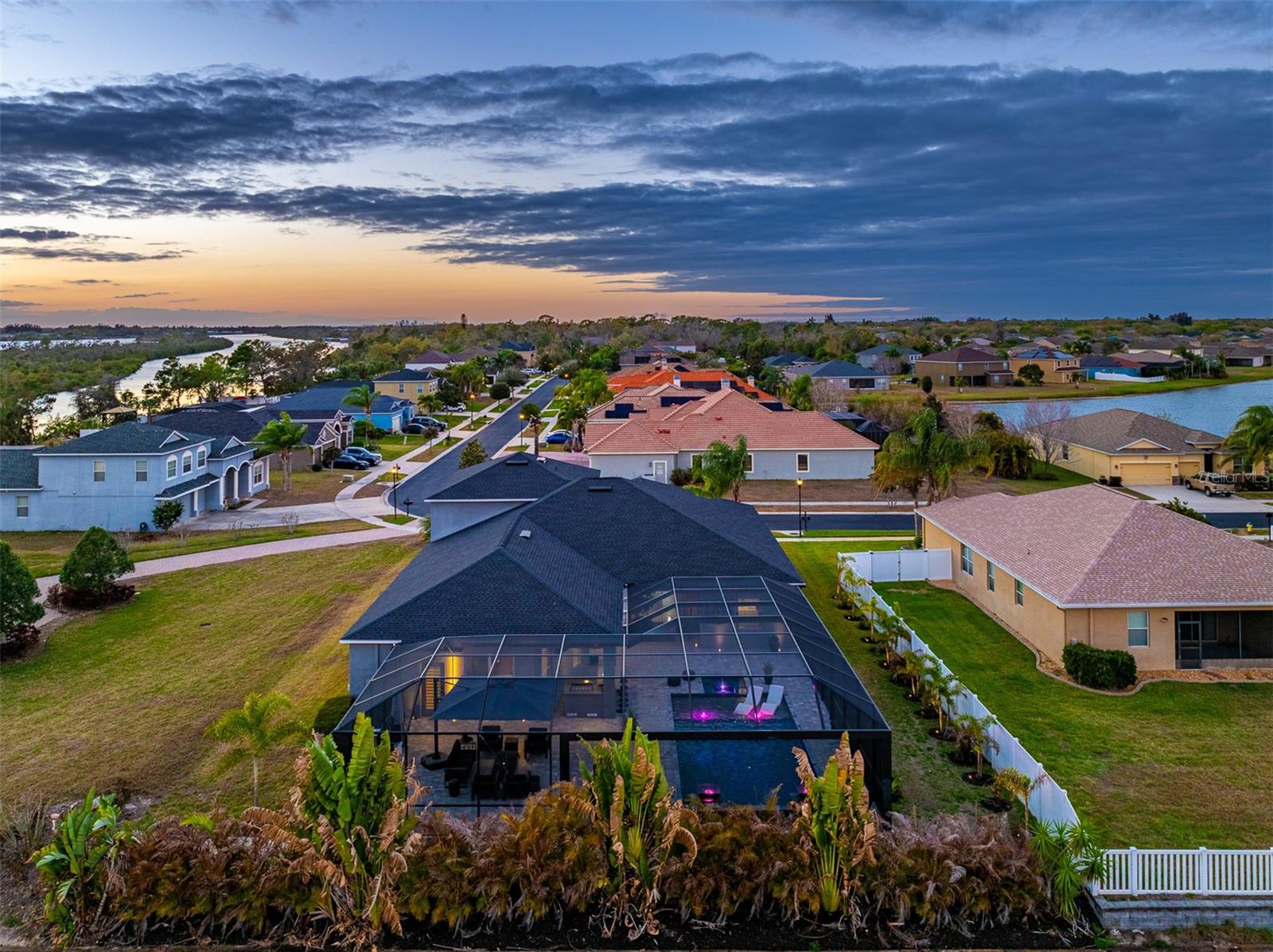 TB8484931 Property Photo 69