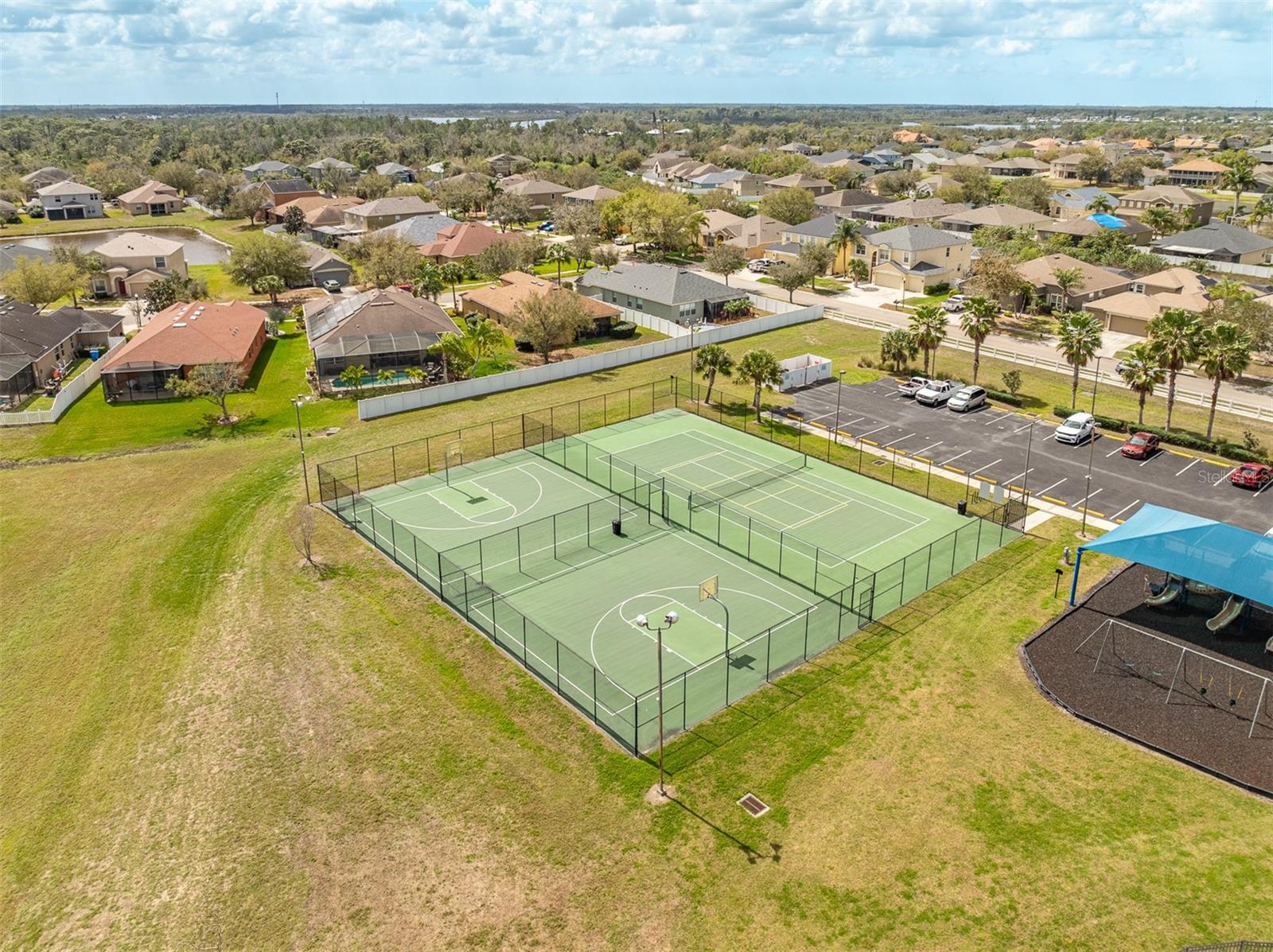 TB8484931 Property Photo 79