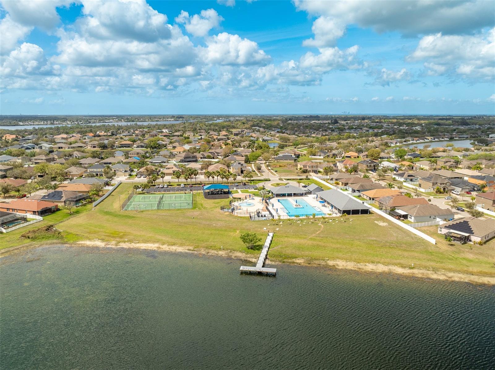 TB8484931 Property Photo 81