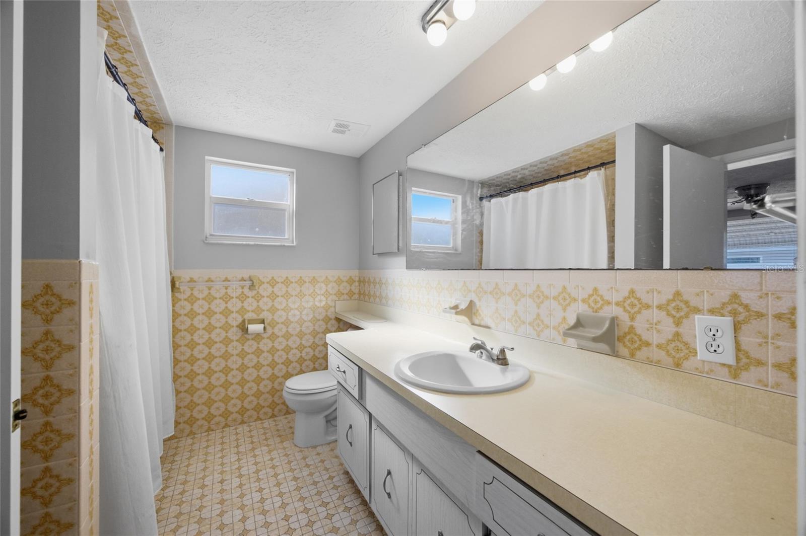 3928 Rudder Way Property Photo 25