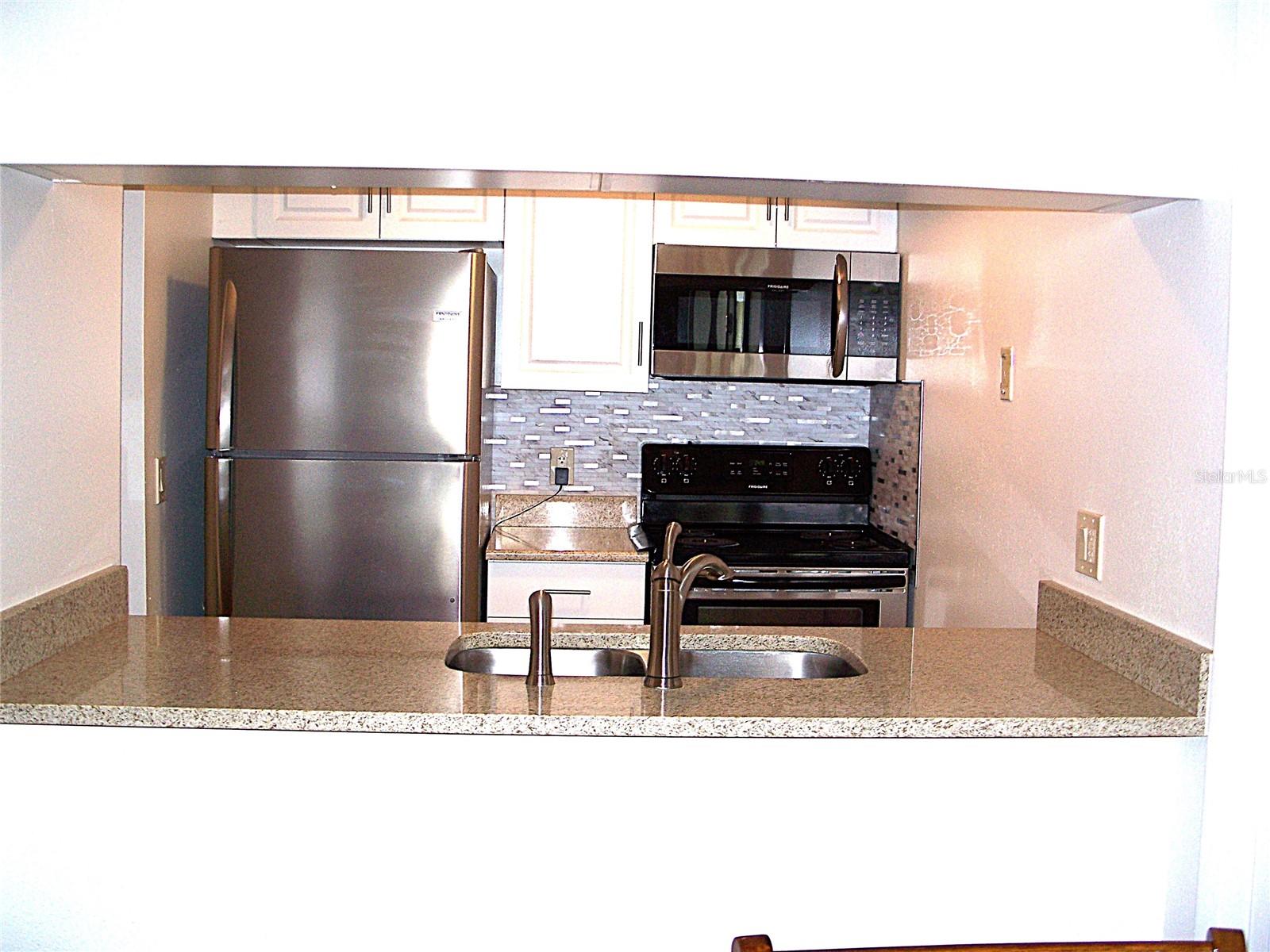 3808 N Oak Dr #u42 Property Photo 6