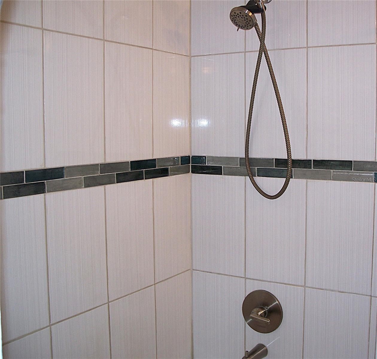 3808 N Oak Dr #u42 Property Photo 8