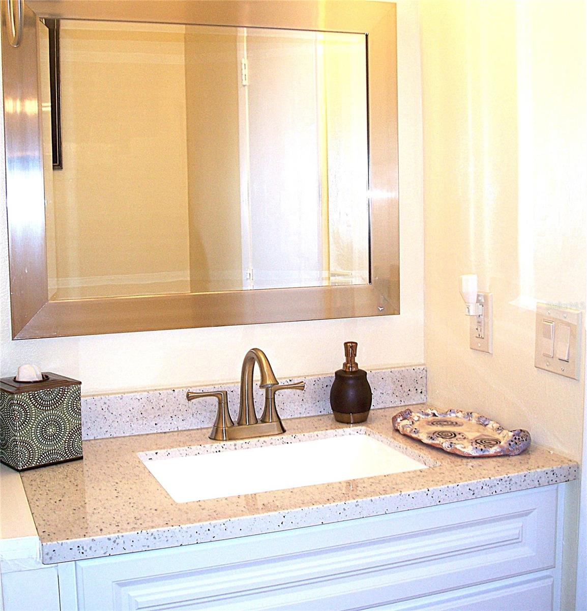 3808 N Oak Dr #u42 Property Photo 10