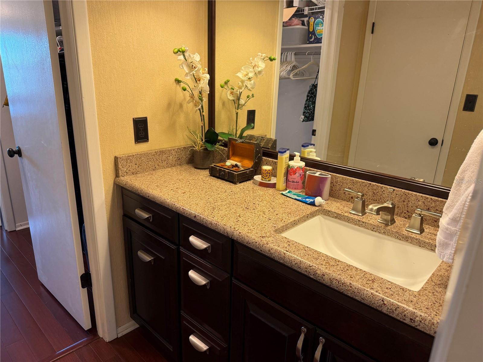 1706 Belleair Forest Dr #226 Property Photo 13