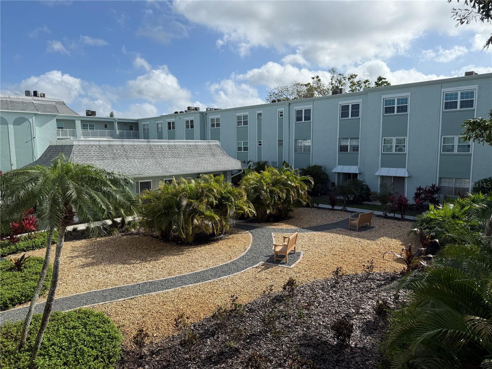 1706 Belleair Forest Dr #226 Property Photo 17