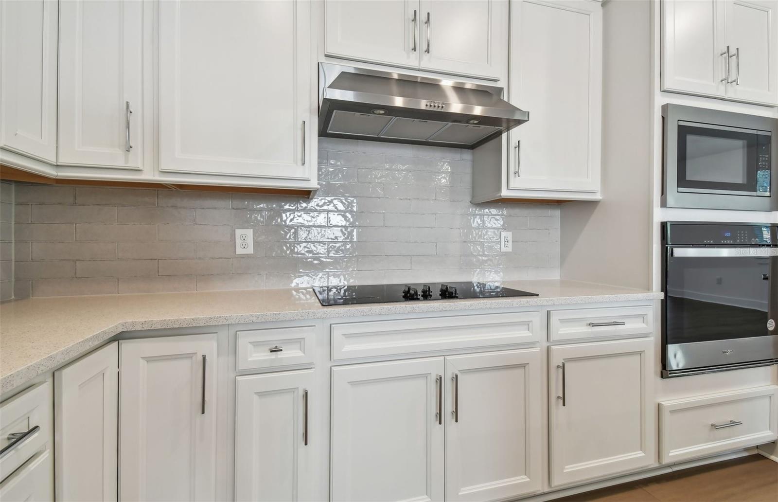 17040 Canary Trl Property Photo 5