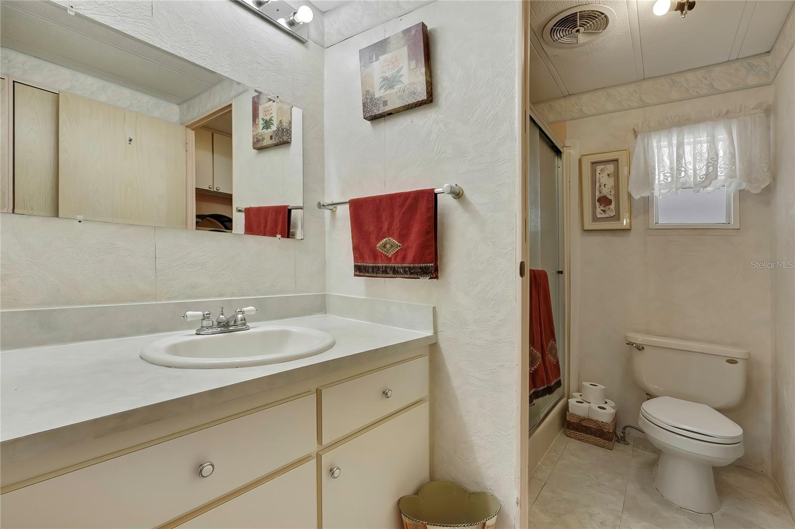 4809 Empress Ln Property Photo 22