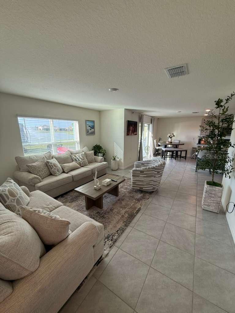 10662 Chippewa Dr Property Photo 4