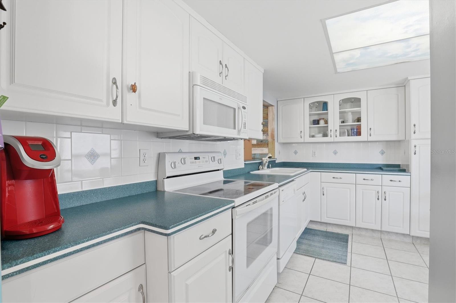 36 Windrush Bay Dr #36 Property Photo 16