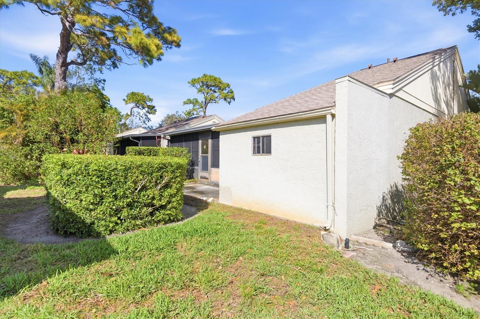 36 Windrush Bay Dr #36 Property Photo 33