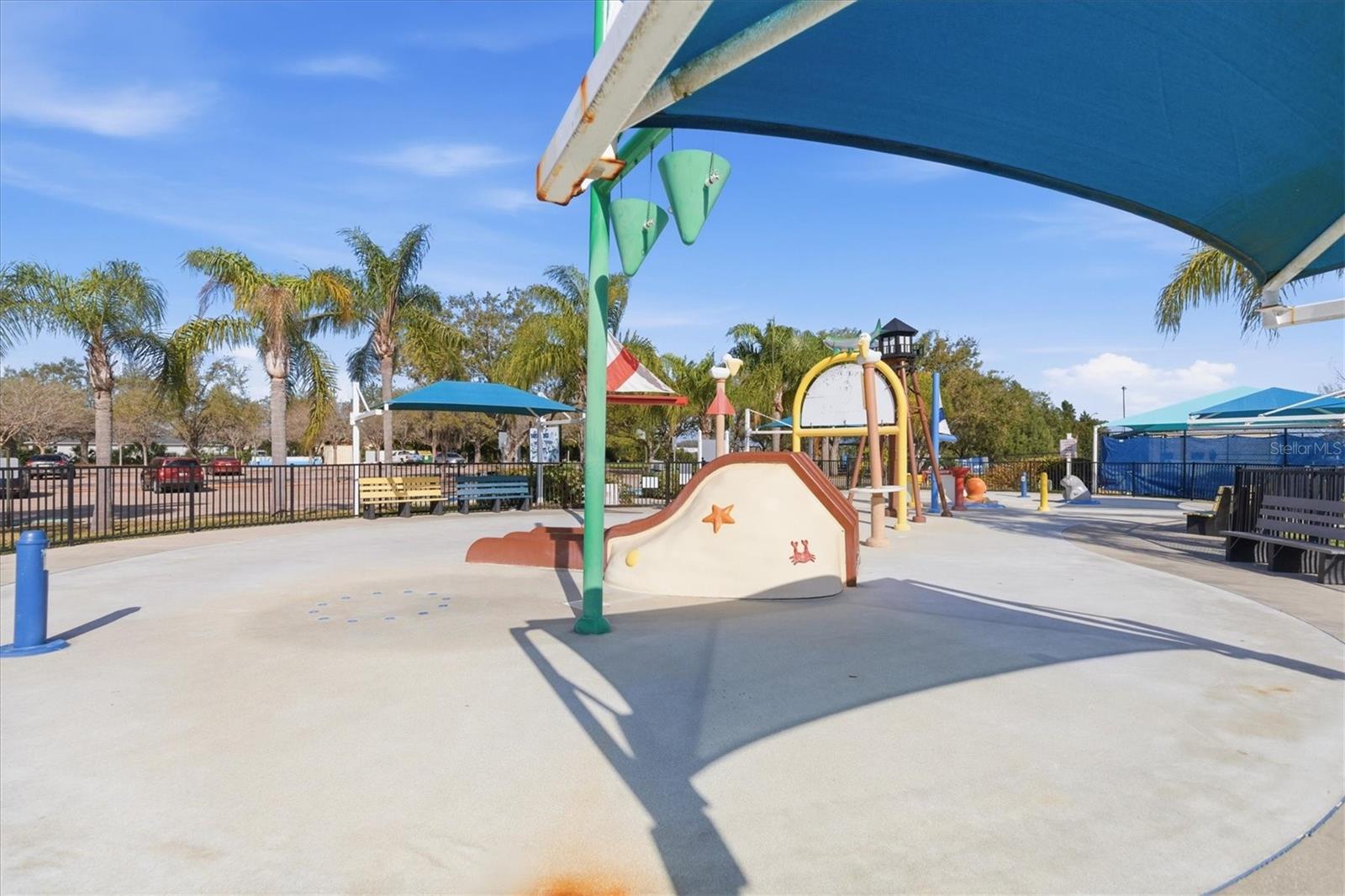 36 Windrush Bay Dr #36 Property Photo 54