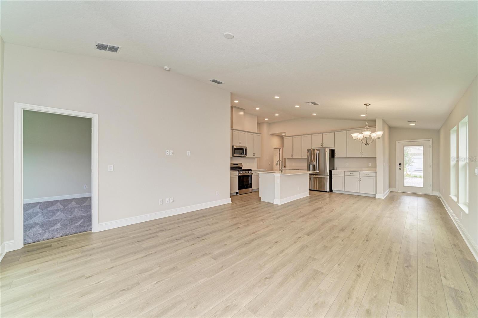 12373 Oak Hill Way Property Photo 19