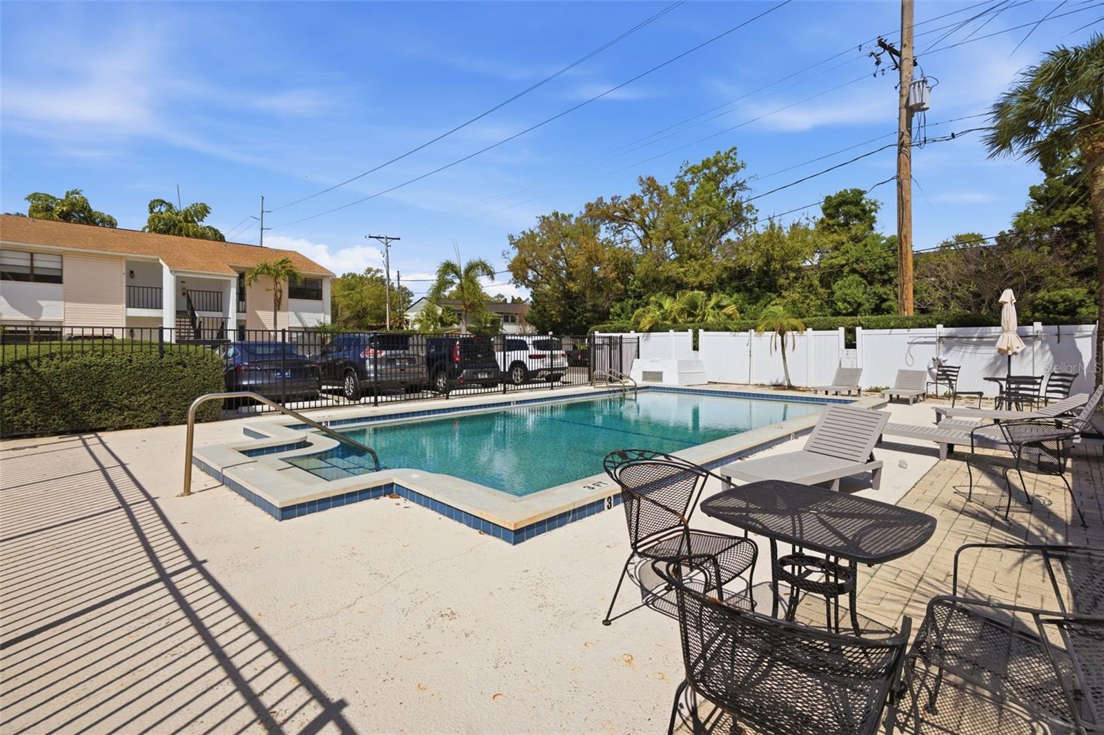 3102 W Horatio St #12 Property Photo 16