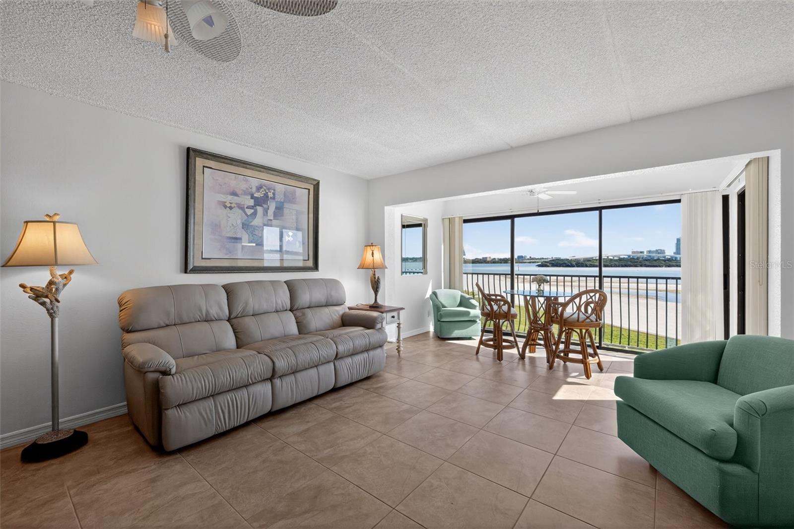 865 S Gulfview Blvd #207 Property Photo 9