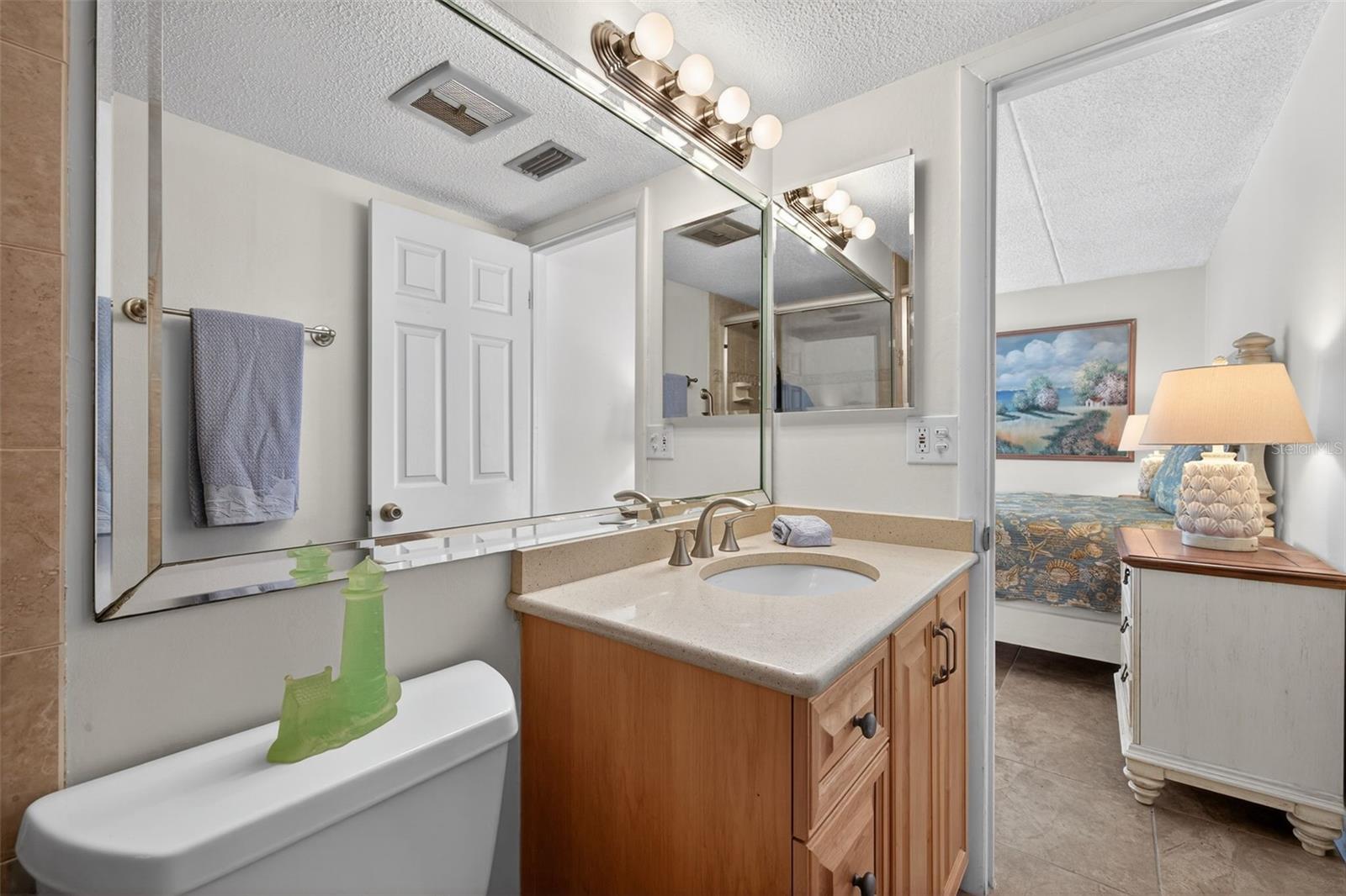 865 S Gulfview Blvd #207 Property Photo 23