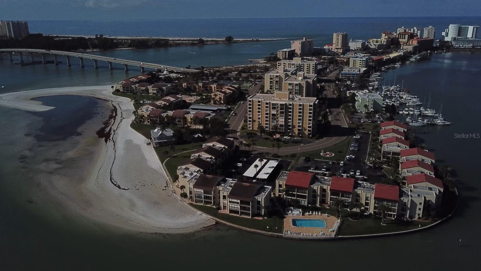865 S Gulfview Blvd #207 Property Photo 38